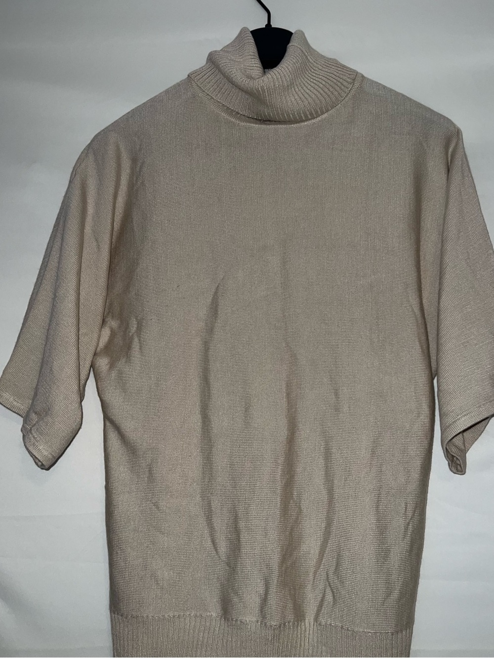 New York & Company Cream Turtleneck Short-Sleeve Sweater